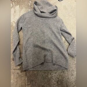 Deane & white 100 % cashmere turtleneck old‎ money Gray Women's Sweater